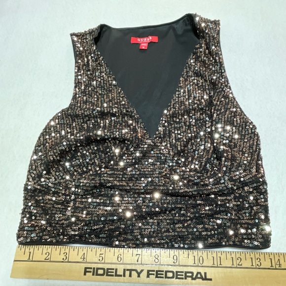 NWOT GUESS Bronze Gold Sequin Sleeveless V-Neck Crop Top – Size M Glam Sparkly - Picture 5 of 12
